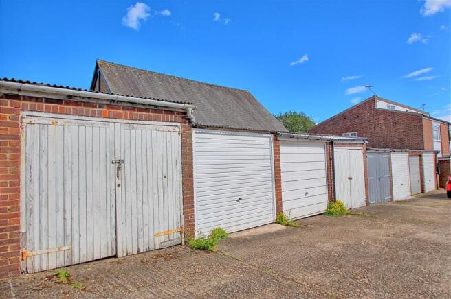 Garages.jpg