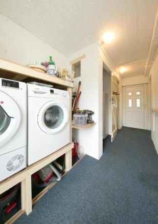 RW 96 Morris Av. 0801.jpg