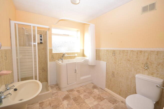 Photo 10