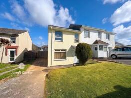 31, Longfield, Falmouth TR11 4SJ