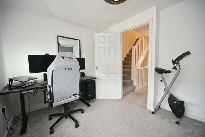 3 bed Town House for sale Image 10
