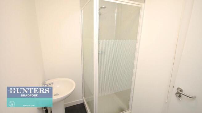 1 bed Flat to rent Image 8