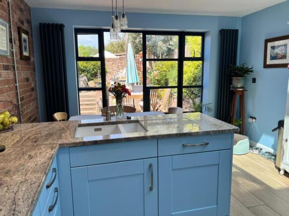 Kitchen / Diner