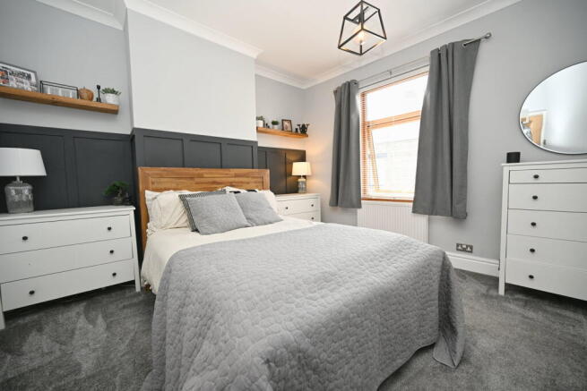 2 bed Terraced for sale Image 6