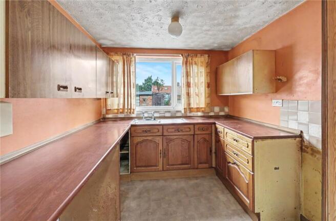 Bracken Avenue, Hellesdon, Norwich, Norfolk, NR6 photo 4