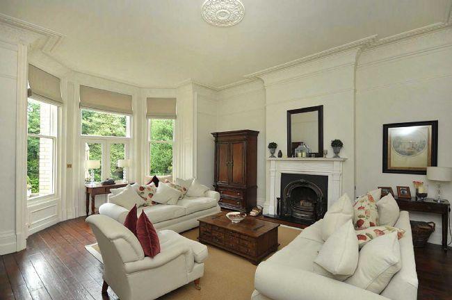 drawing room