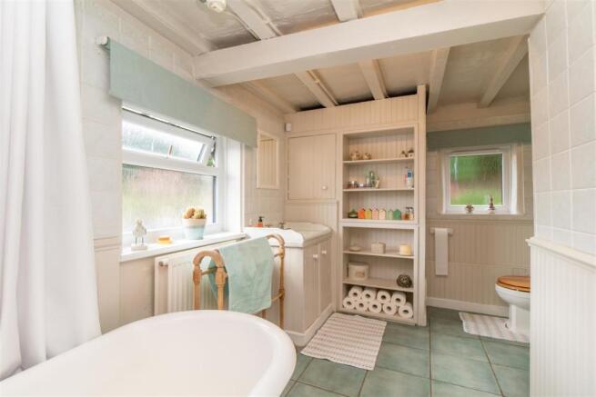 Ground Floor Bathroom