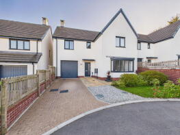 41, Castle Park Drive, Paignton TQ4 7GN