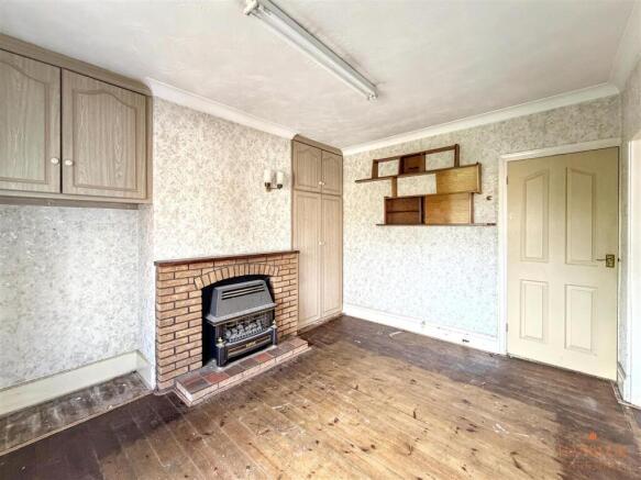 3 bed Semi-Detached for sale Image 7