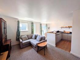 Flat 8, 288, Stretford Road, Manchester M15 5TQ