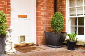 Flat 1, Fleming House, John Watkin Close, Epsom KT19 7LN