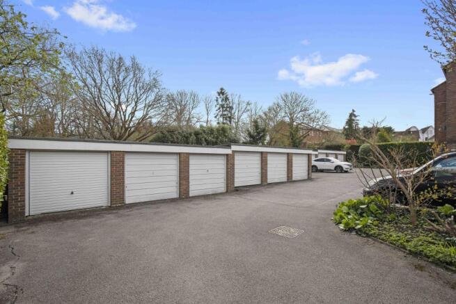 Garage Block
