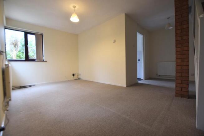 20 Kidd Close new lounge