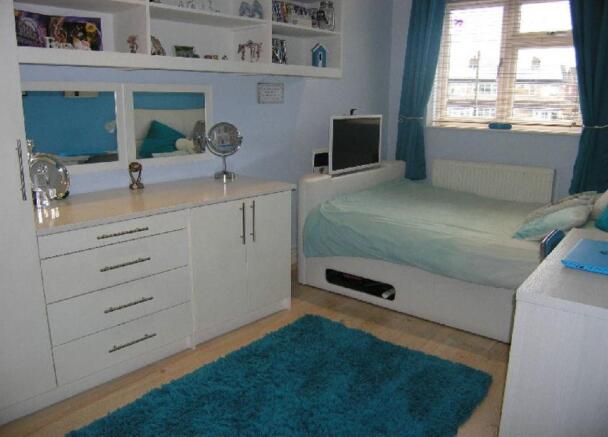 Photo 3