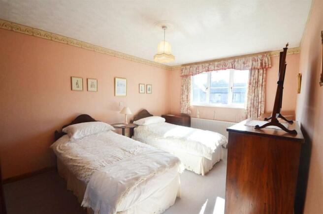 bedroom.jpg
