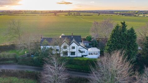 Beehive Cottage, Lullington Road, Clifton Campville