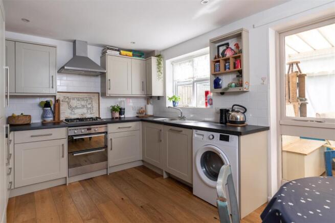 Kitchen/Breakfast Room