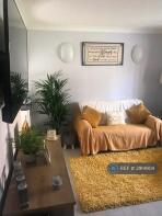 Flat 1, 124 Keswick Court, Stoke Road, Slough SL2 5AN