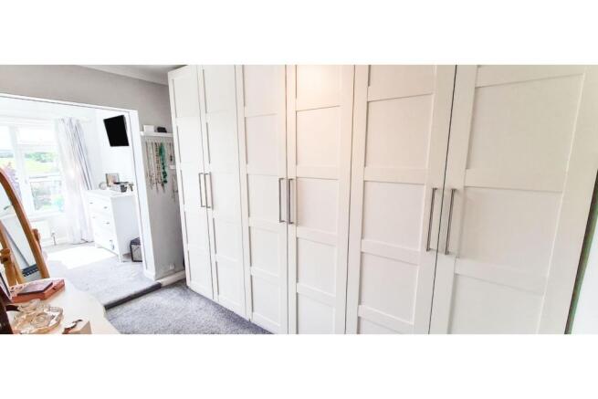 Master Dressing Room