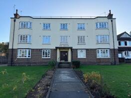 Flat 8, The Hollies, Bounds Green Road, Wood Green, London N11 2EA