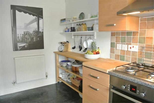 Photo 12
