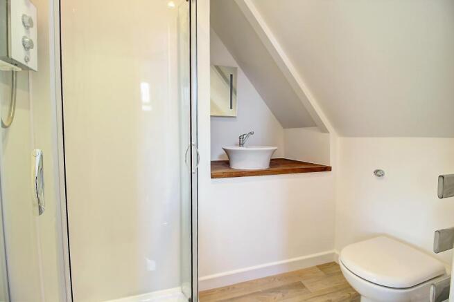 En-suite bed 1