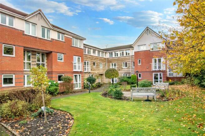 2 bed Apartment for sale Image 10