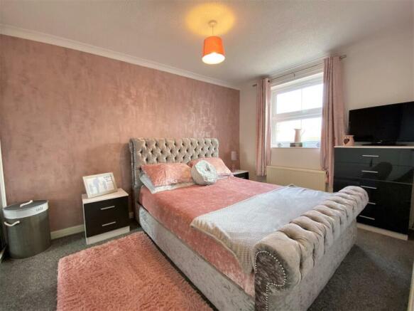 Master Bedroom 492