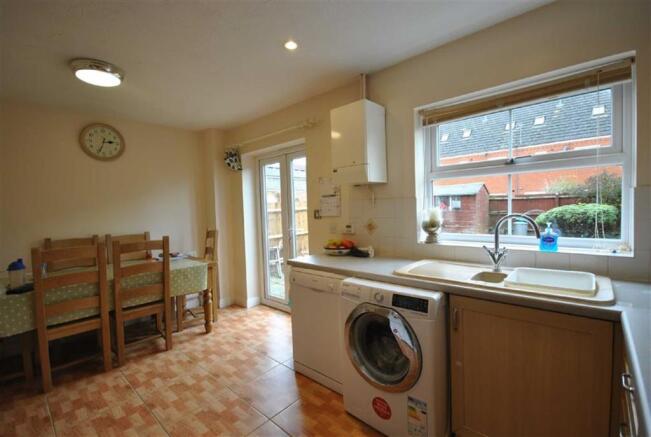 KITCHEN/DINER