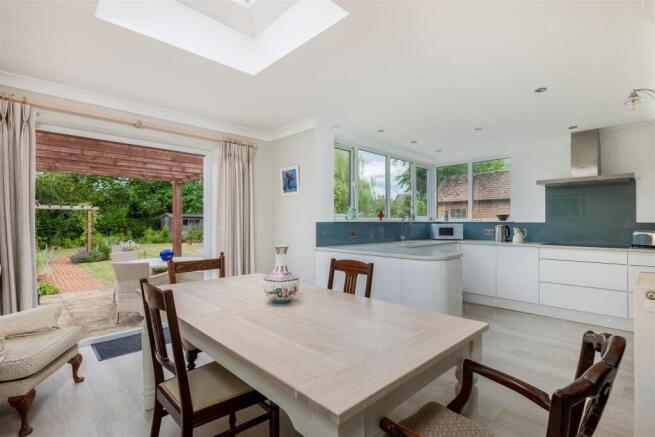 Upper Astrop Road, Kings Sutton, Banbury photo 4