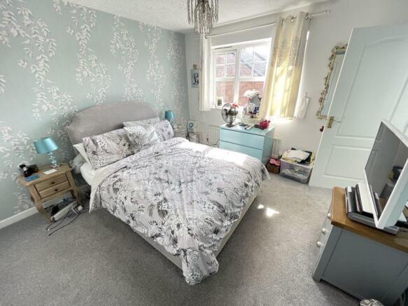 bed 1