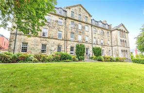 12, William Wood House, Corte Spry, Truro TR1 2GE