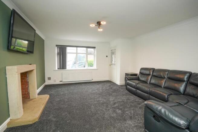Weston Park, Standish Lower Ground, Wigan, WN6 8LE photo 4