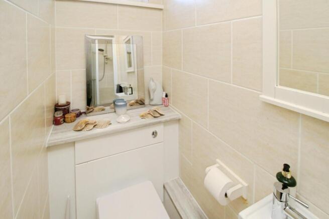 Shower Room/Wc