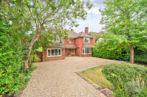 75, Broomleaf Road, Farnham GU9 8DH