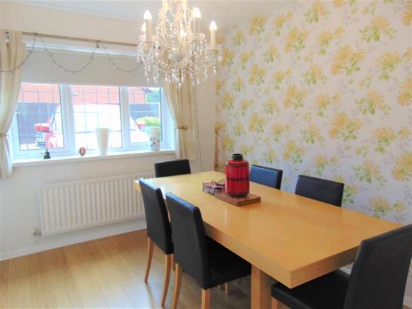 Dining Room.JPG