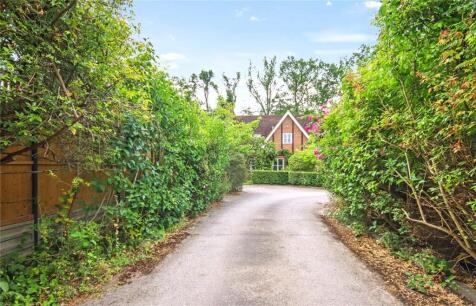Potbury Close, Winkfield, Windsor, Berkshire, SL4