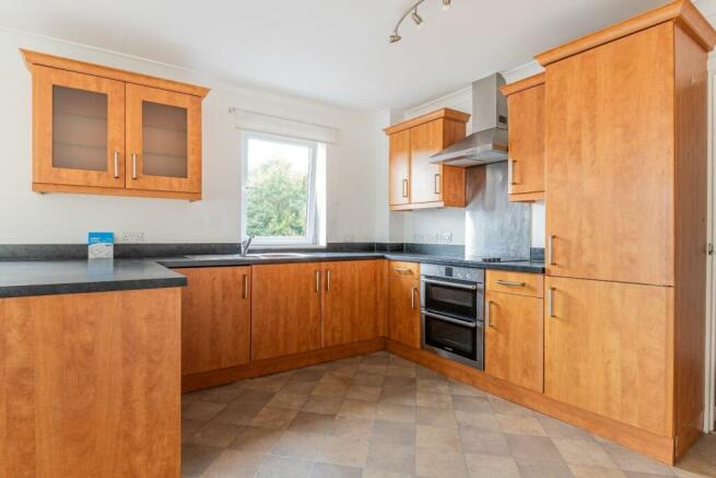 21 The Anchorage - kitchen.jpg