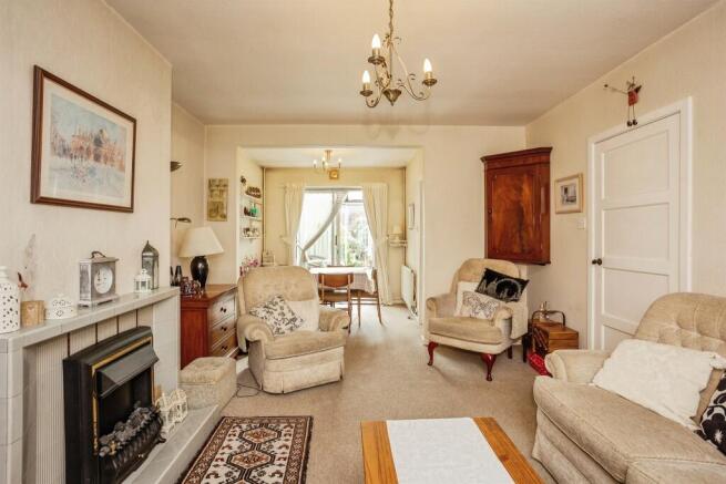 Lutterell Way, West Bridgford, Nottingham photo 4