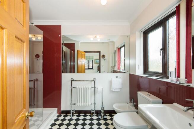 Ensuite