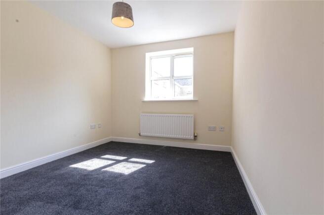 2 bed Apartment to rent Image 9