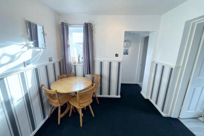 3 bed Bungalow for sale Image 12