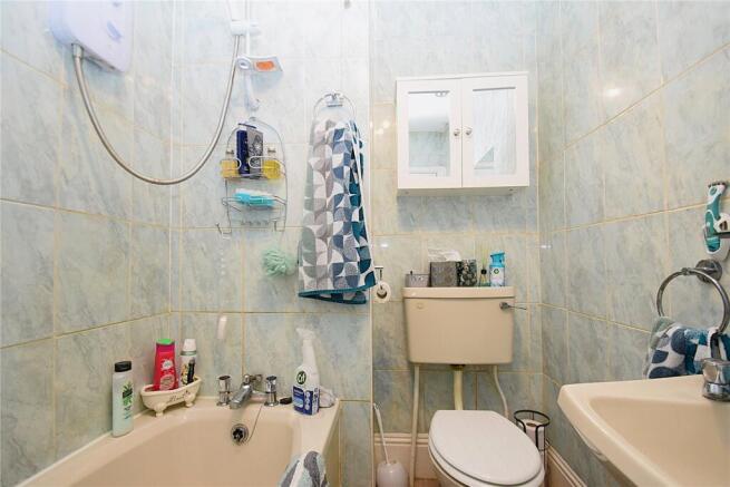 2 bed Apartment for sale Image 11