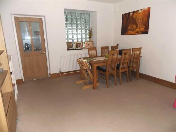 Lounge/diner