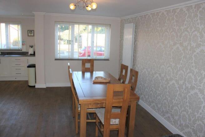 LIVING DINING AREA