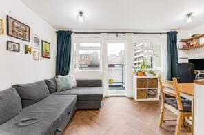 452, Sulivan Court, London SW6 3BX