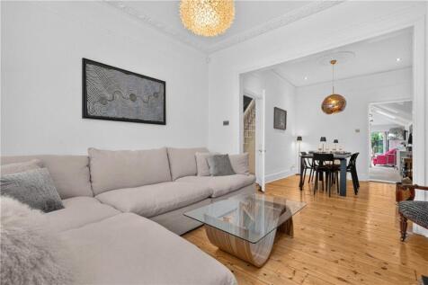Gowan Avenue, London, SW6