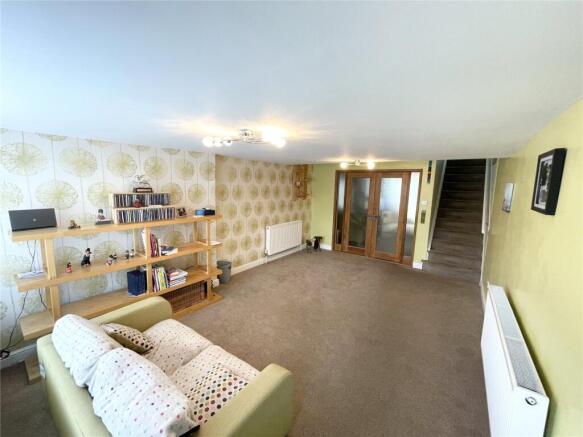 Front Lounge