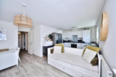 Melrose Close, Maidstone