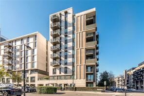 40, 24 Verna House, Sunrise Close, Stratford, London E20 1DS